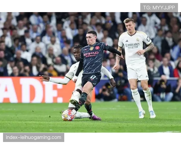 “民间赛事“传中挑战赛”热度攀升,模仿对象多为欧冠当红边路球员” “民间赛事“传中挑战赛”热度攀升,模仿对象多为欧冠当红边路球员”